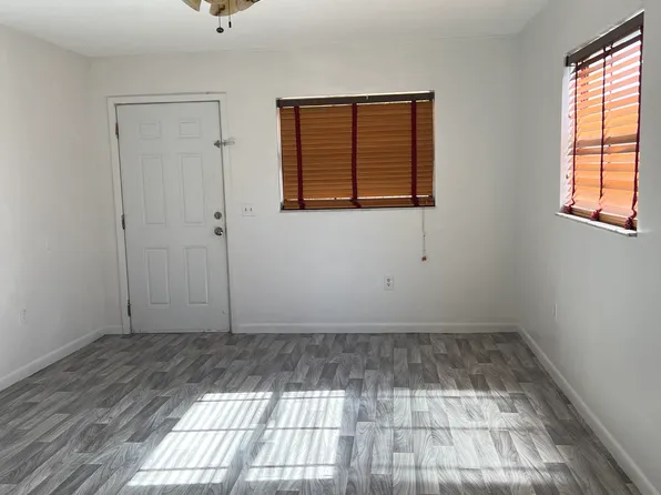 10590 106th Ave, Largo, FL 33773