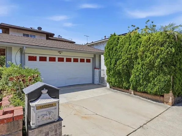 12300 Covello St, North Hollywood, CA 91605