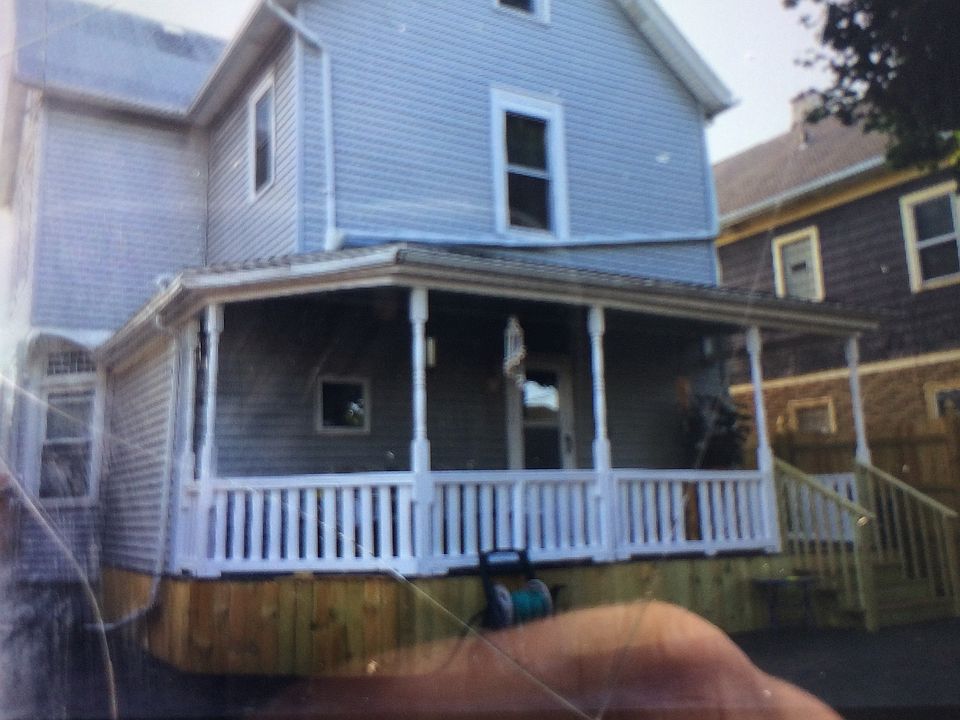 2nd image of 1191 Bailey Ave