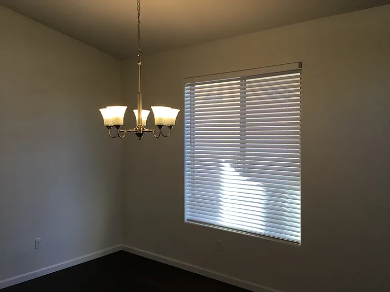 1391 Peppoli Loop SE — Photo 6