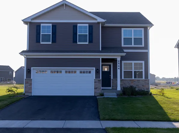 2444 Scribe St, Oswego, IL