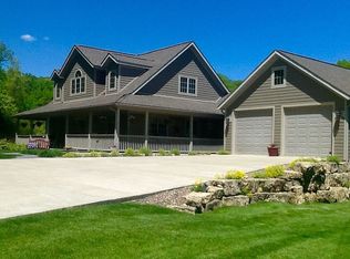 1300 W Menzemer Rd, Elizabeth, IL 61028