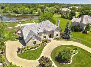 1120 Glencrest Dr, Inverness, IL 60010