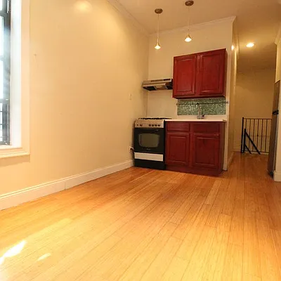Rented by Nooklyn NYC LLC | media 38