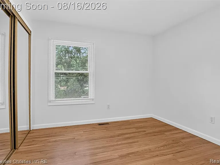 2834 Rossmoor Cir — Photo 24