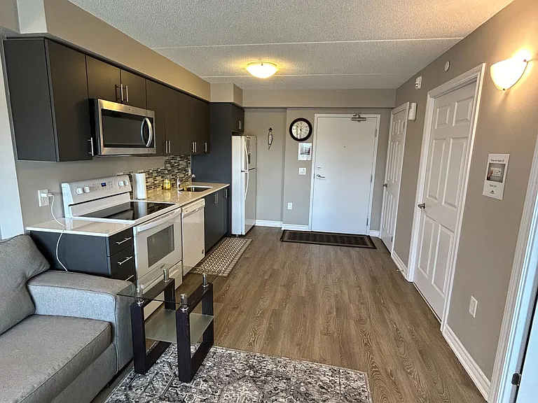 716 Main St E #512 — Photo 11