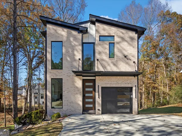 752 Crystal Bay Rd, Villa Rica, GA 30180