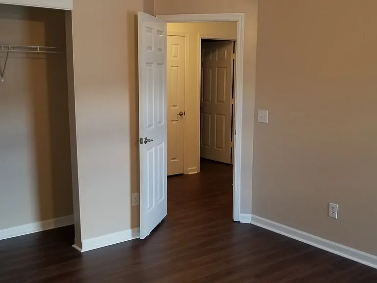 2761 Groovers Lake Point — Photo 15