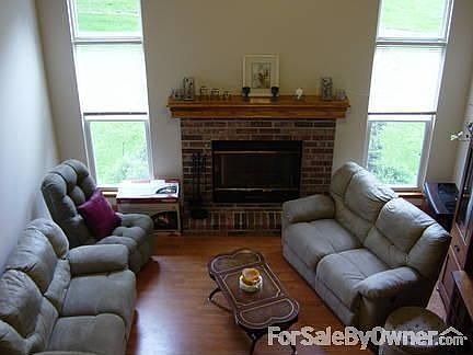 Living Room : This view is from the 2nd floor hallway,