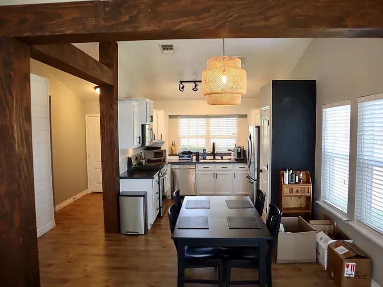 3029 Yosemite Dr — Photo 9