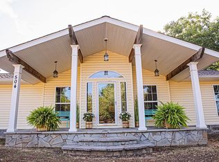 504 Bayless St, Wister, OK 74966