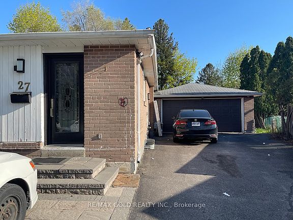 2nd image of 27 Brookdale Cres