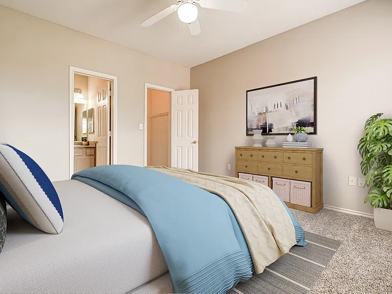 Champion Lake Apartment Homes — Photo 10