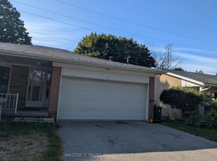 31 Wyvern Rd, Toronto, ON M2K2K3