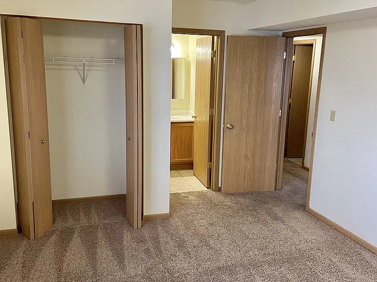Winding Hills Apartments — Photo 134