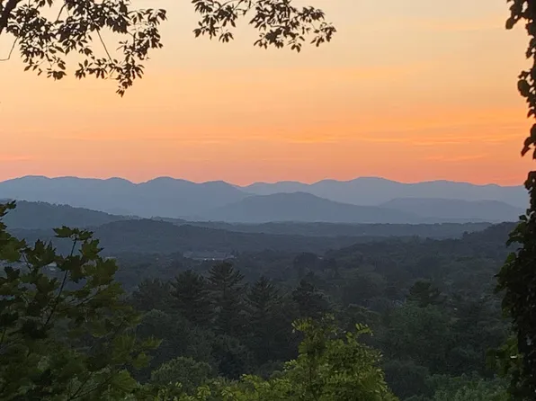 (undisclosed Address), Asheville, NC 28804