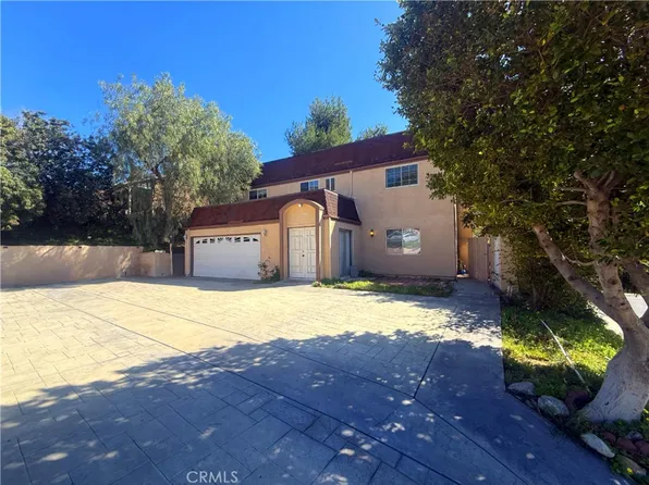 13466 Almetz St, Sylmar, CA 91342