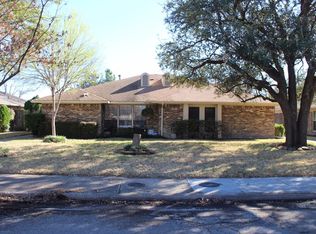 3028 Modella Ave, Dallas, TX 75229