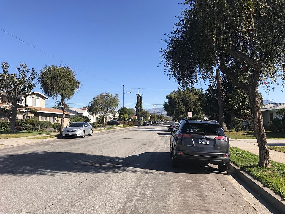 1st image of 321 S Moore Ave