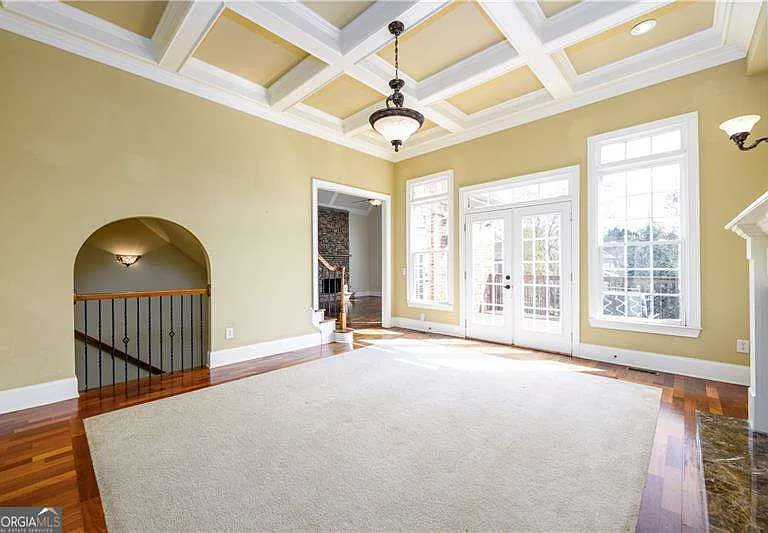 2770 Shumard Oak Dr — Photo 18