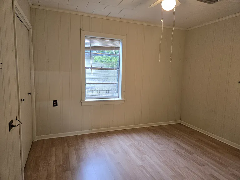 400 Tiger Dr — Photo 10
