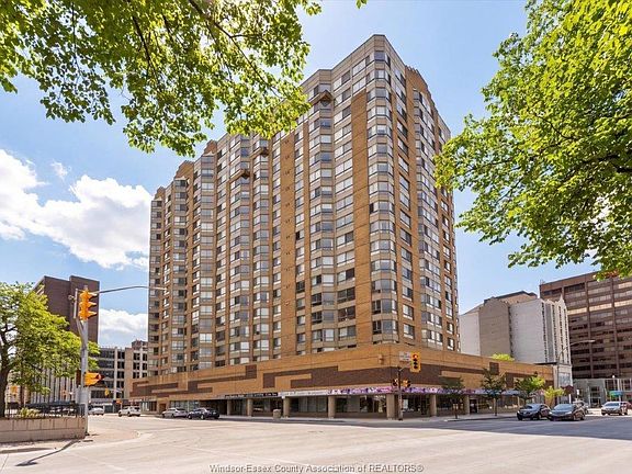 2nd image of 75 Riverside Dr W #906