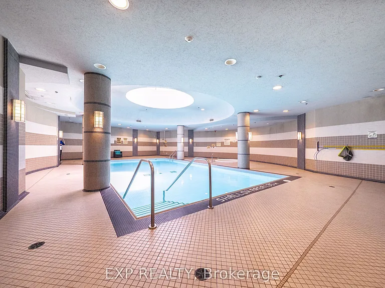 1070 Sheppard Ave W #1514 — Photo 31