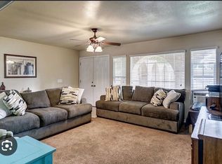 9018 Baseline Rd, Alta Loma, CA 91701