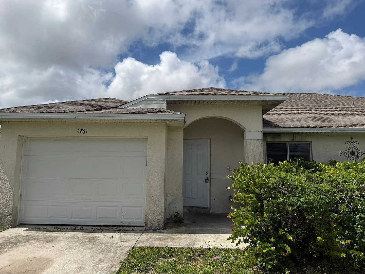2 bed, 2.0 bath, 1145 sqft, $1,495 — Photo 2