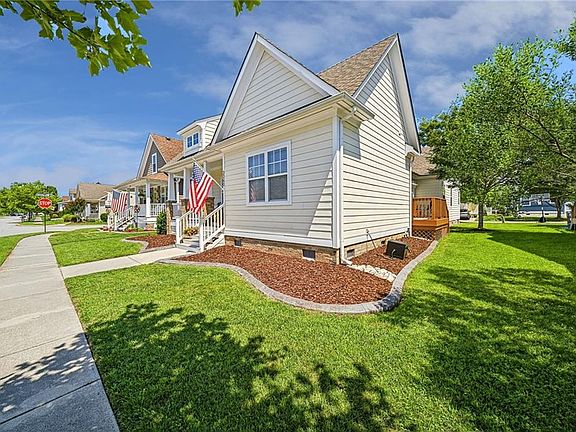 2nd image of 3240 Conservancy Dr