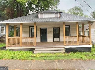 4 Ivy St, Porterdale, GA 30014