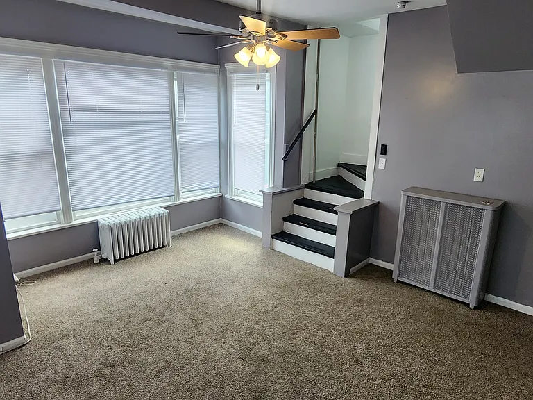 105 S Lancaster Ave #105 — Photo 2