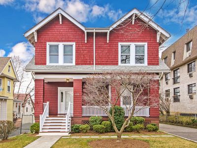 120 South Broadway, White Plains, NY, 10605