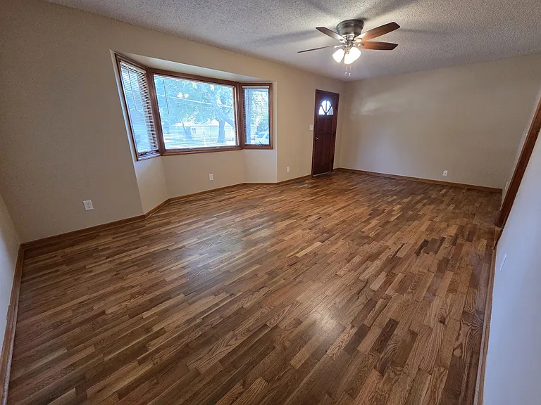 Living Room / Dining Room