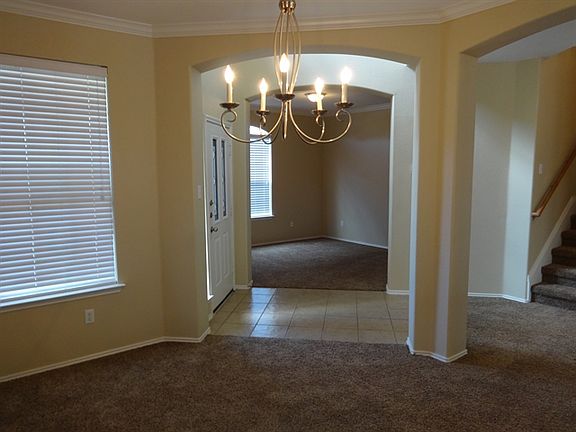 2nd image of 12621 Waynespur Ln