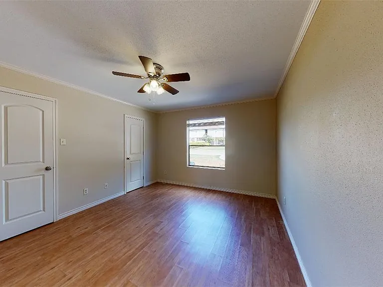 904 University Oaks Blvd #1 — Photo 12