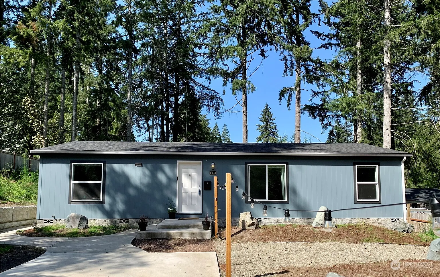 19513 28th Street SW photo 1