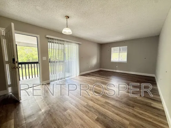 4111 S Semoran Blvd APT 16, Orlando, FL 32822