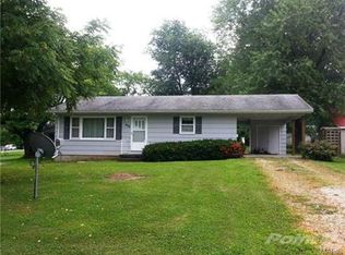 408 E 1st St, New London, MO 63459