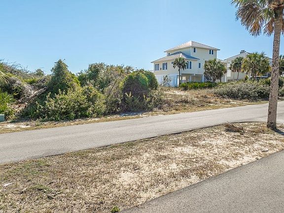 2nd image of 2140 Sea Fern Way