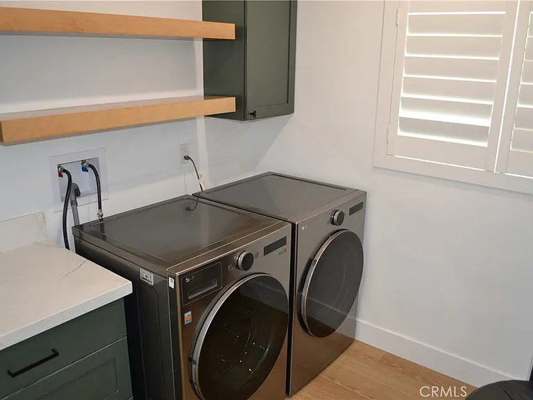 12747 Hilltop Dr #B — Photo 23
