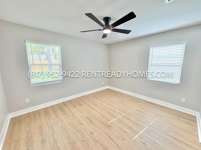 6334 Feldspar St — Photo 15