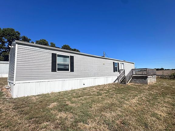 2nd image of 3995B Butler Rd