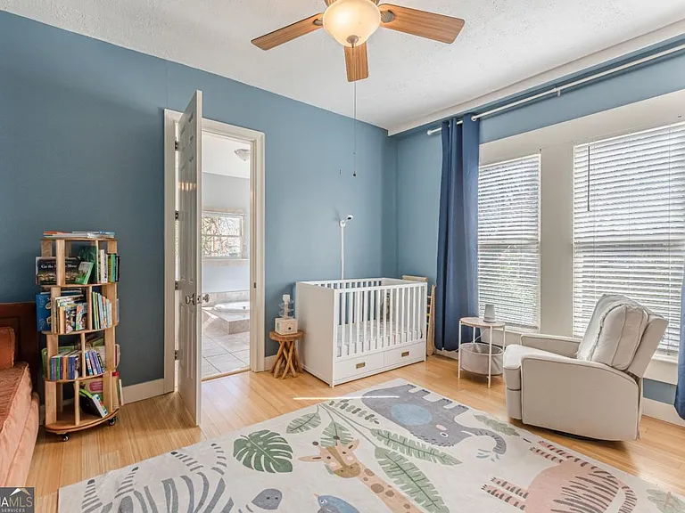 1118 Glenwood Ave SE — Photo 25