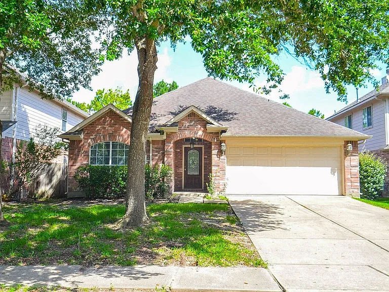 26822 Kingston Glen Ln — Photo 1