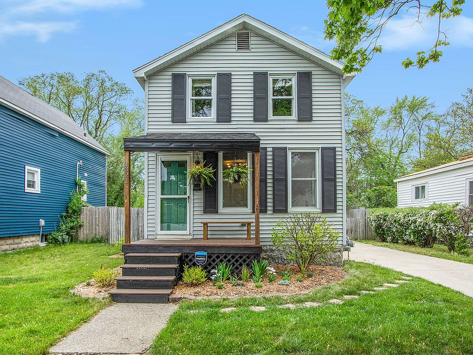 1st image of 1321 Franklin Ave