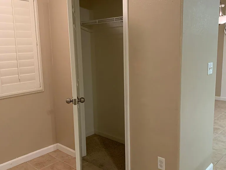 Entry coat closet