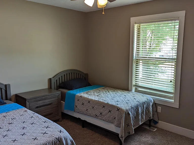515 W Chestnut Rd — Photo 6