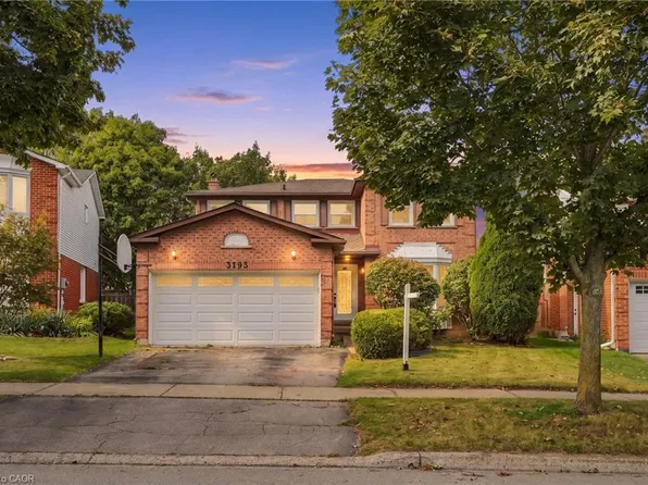 3193 Maderna Rd, Burlington, ON L7M 2W3
