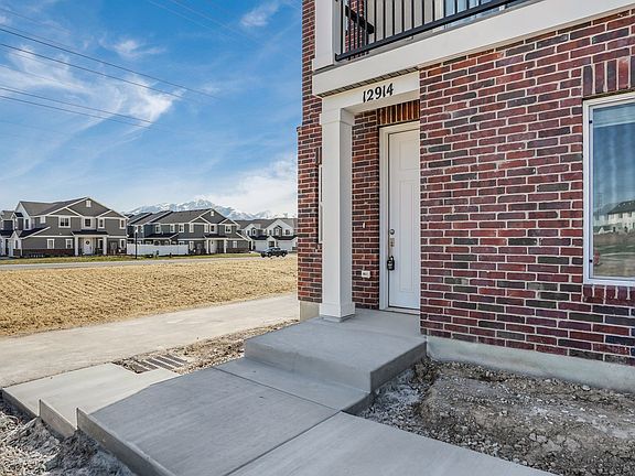 5th image of 12914 S Burr Trail Ct